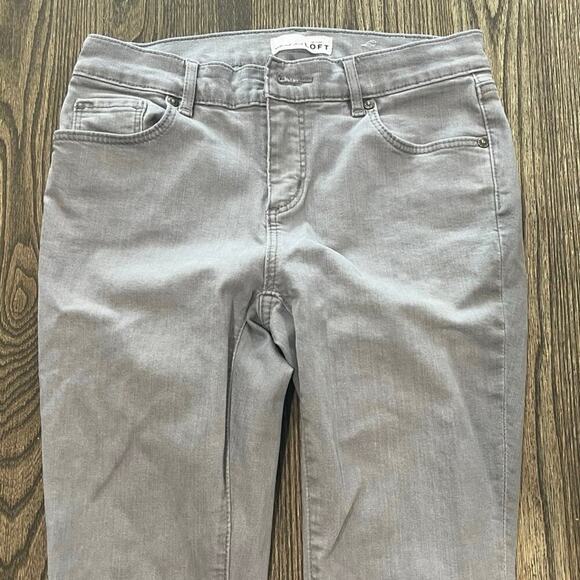 Ann Taylor LOFT Modern Skinny Jeans Denim Stretch Light Wash Gray Size 27/4 - Picture 3 of 13